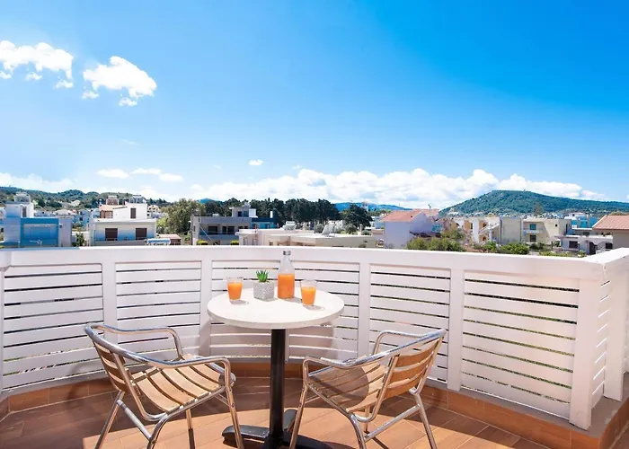 아파트 Colorful House