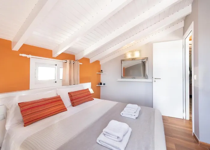 Apartman Colorful House *
